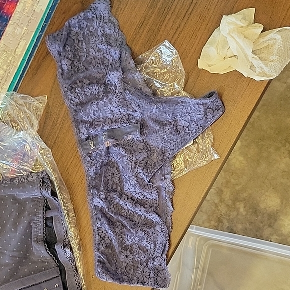 VS Set - Picture 4 of 6